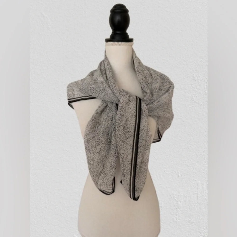 Elegant Gray Women's Silk Scarf